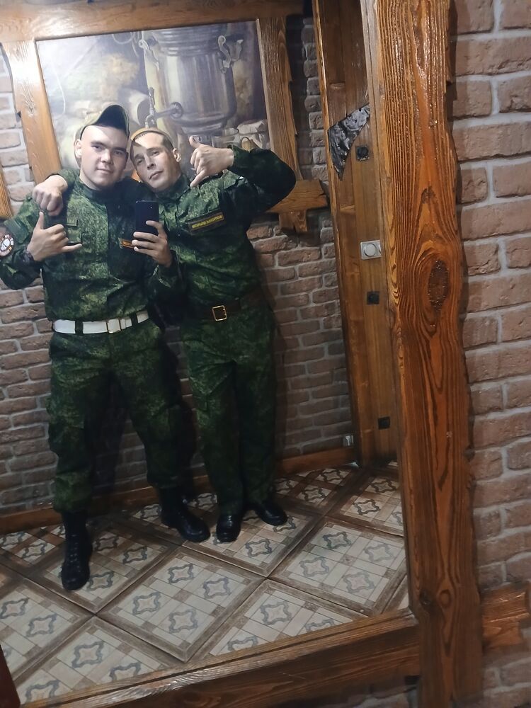  45217152  , 22 ,    