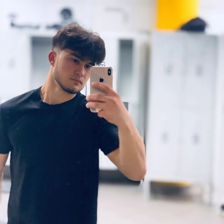  ,   Ibragim, 20 ,   ,   