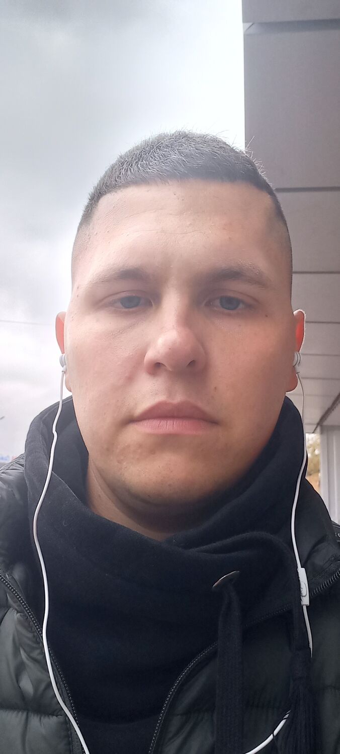  40736452  , 25 ,    