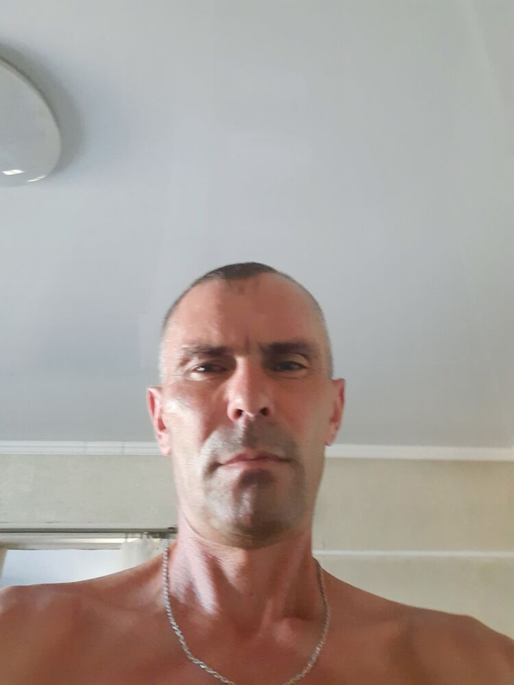  44348432  , 42 ,    