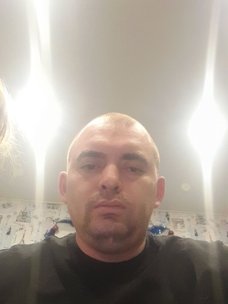  48676922  , 39 ,    