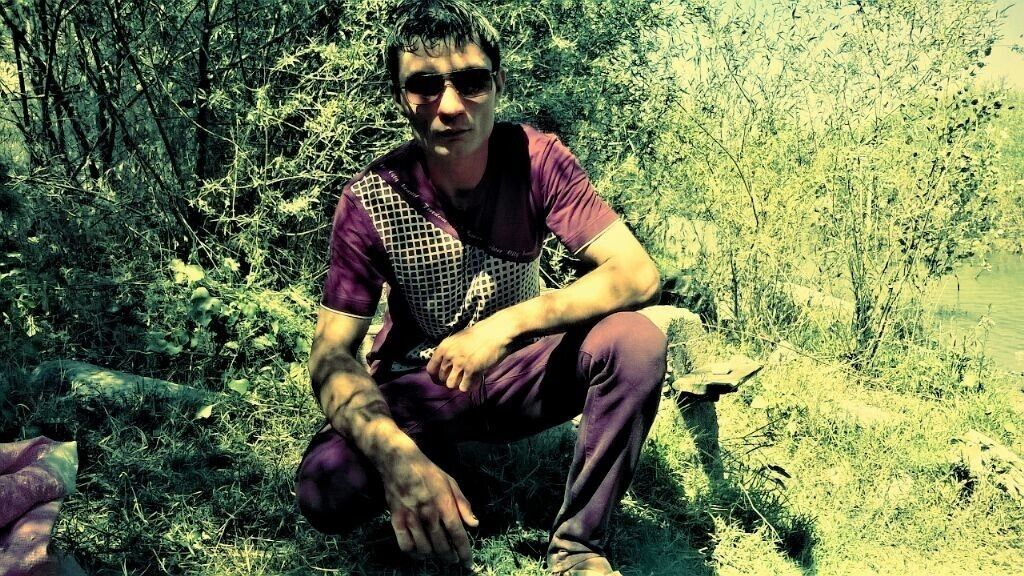  19788422  Bogdan, 32 ,    