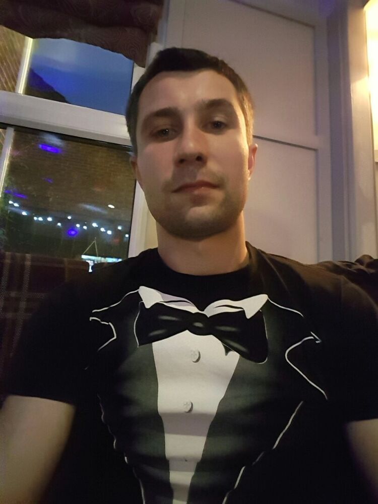  11123602  Alex, 38 ,    