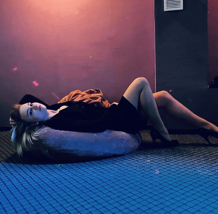  34408272  , 22 ,    