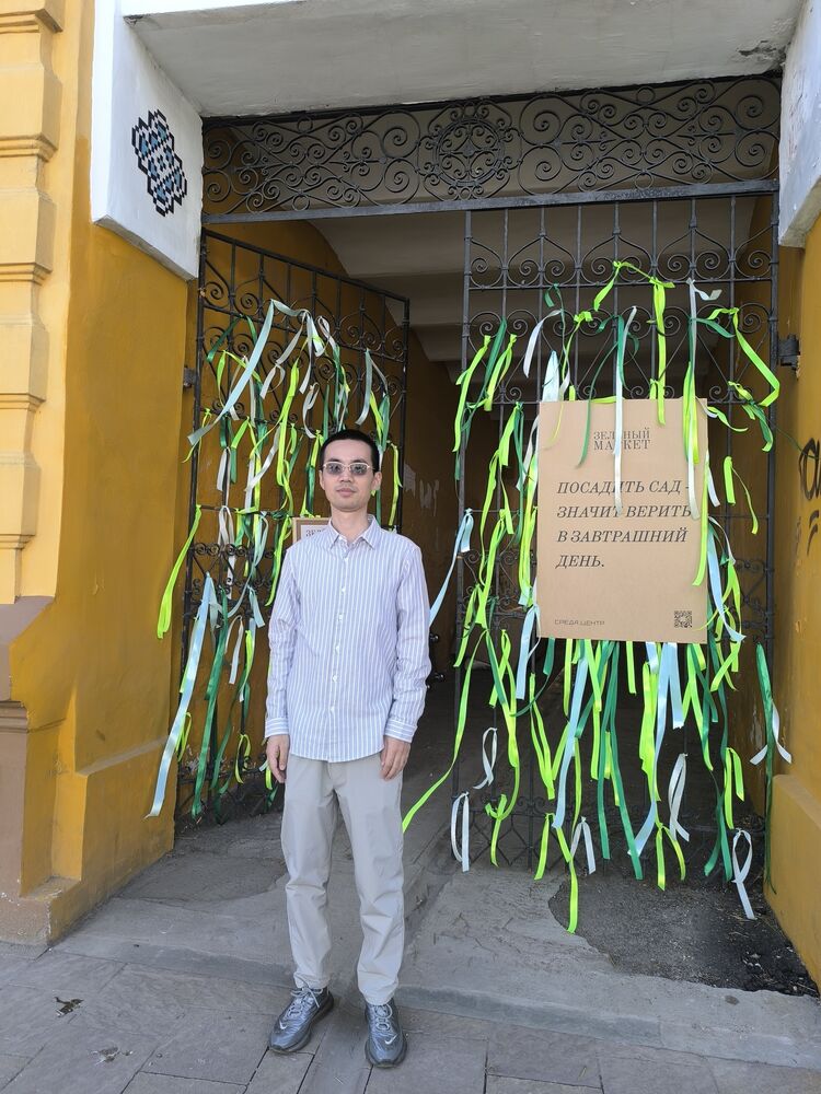  ,   Chzhen, 35 ,   c 