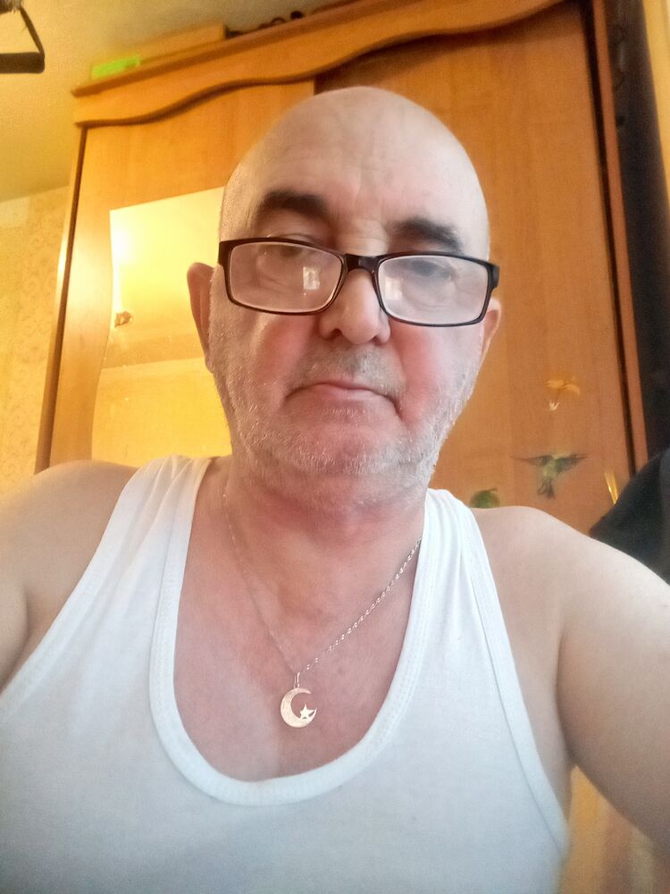  54340432  Dursunqaniev, 60 ,    