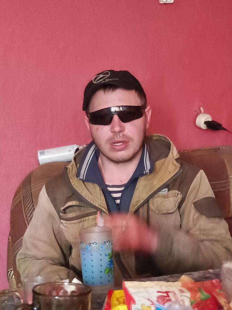  42413692  , 21 ,    