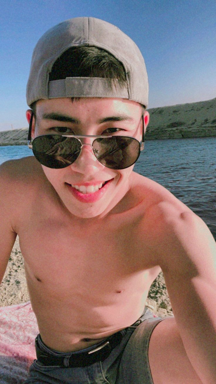  53722902  Alex, 30 ,    