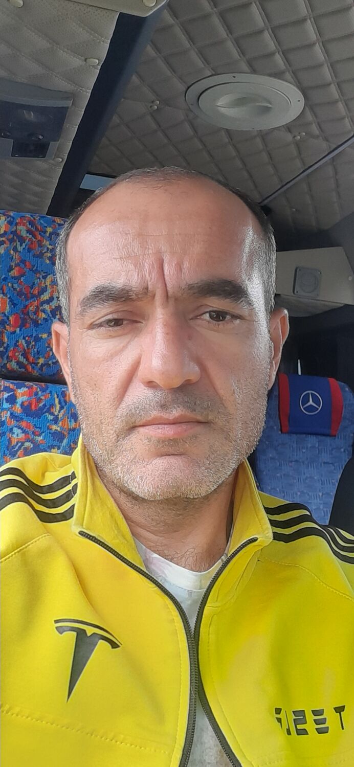  28076222  , 45 ,    