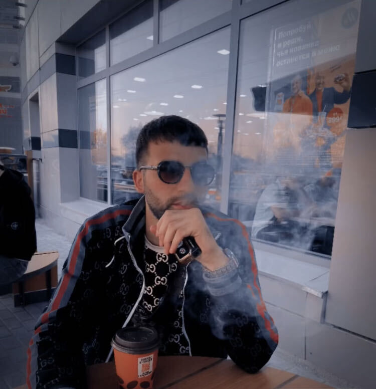  ,   Vova, 25 ,   ,   