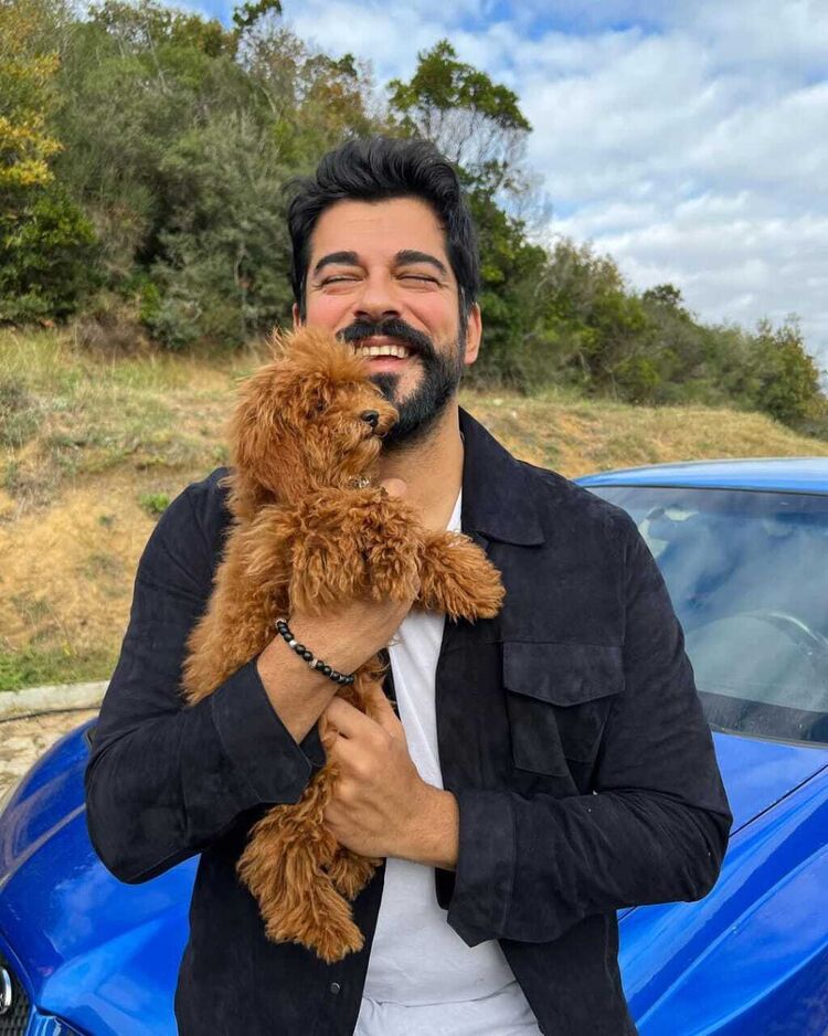  ,   BurakOzcivit, 41 ,   ,   , c 