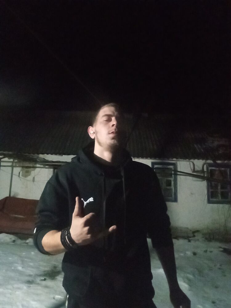  39811602  , 21 ,    
