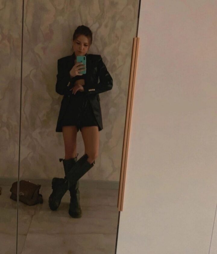  ,   , 24 ,   ,   