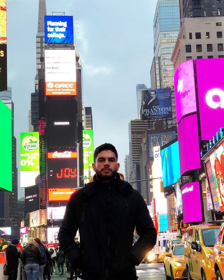 ���������� ������-��-����, ���� ������� ������, 33 ����, ������������ ��� ����� � ���������, c�������� ���������