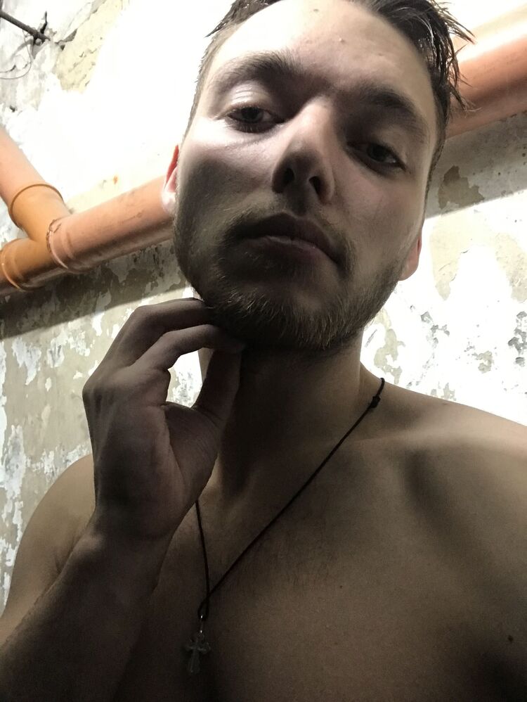  47711752  , 25 ,    