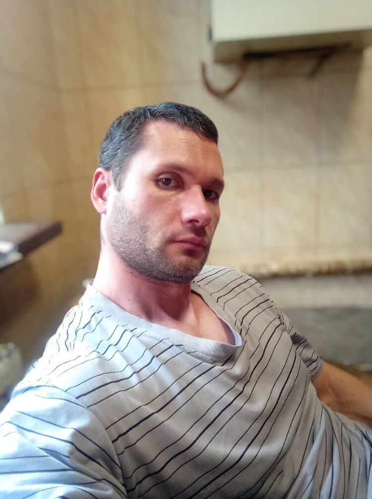 ���� 37384382 ������� ���������, 44 ����, ���� ���������� � �����-����������