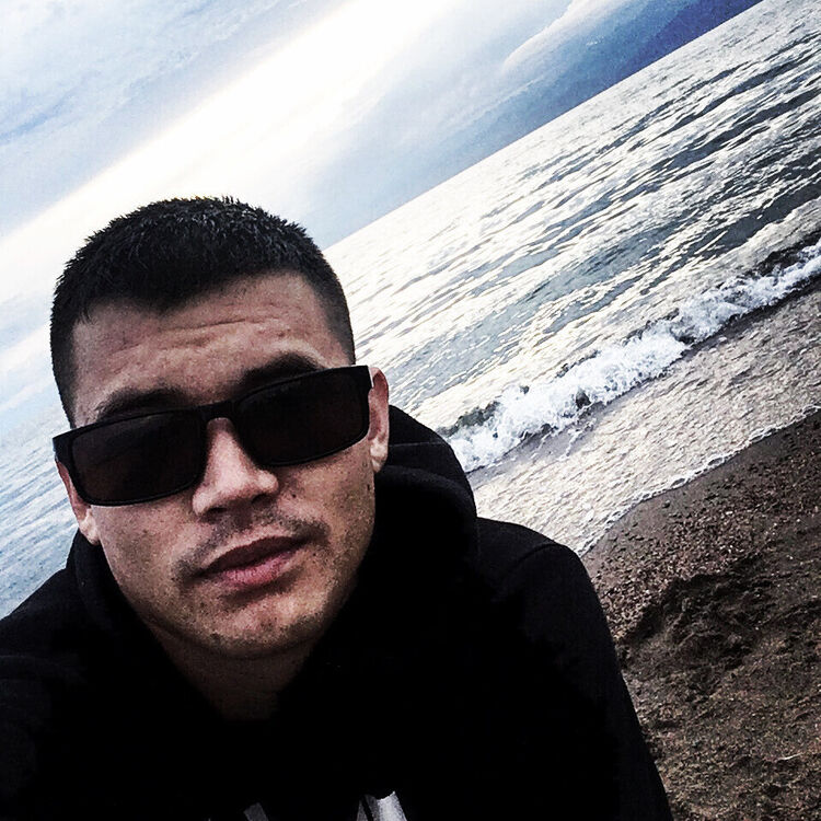  ,   Timur, 33 ,   ,   , c 
