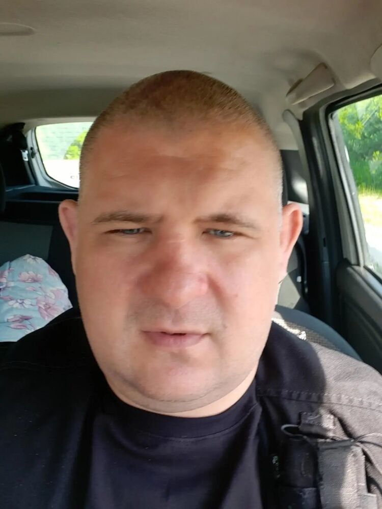  29500952  , 40 ,    