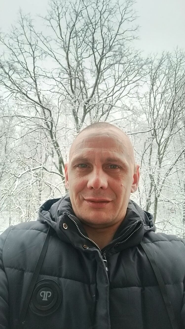  39261622  , 45 ,    