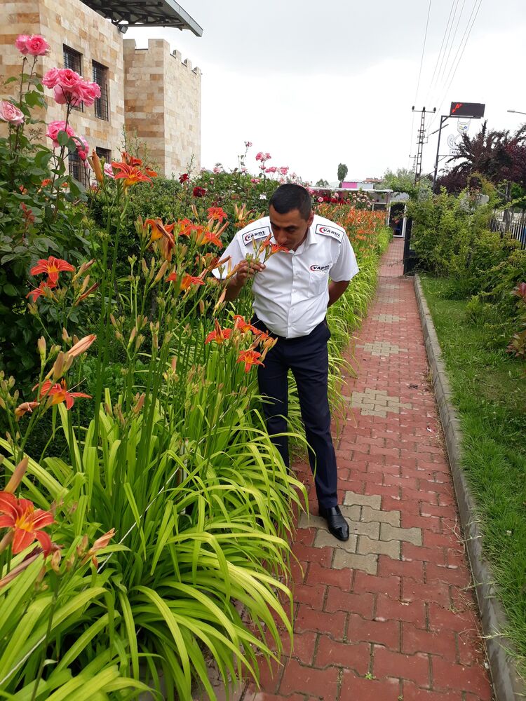  ,   Mustafa, 43 ,   ,   , c , 