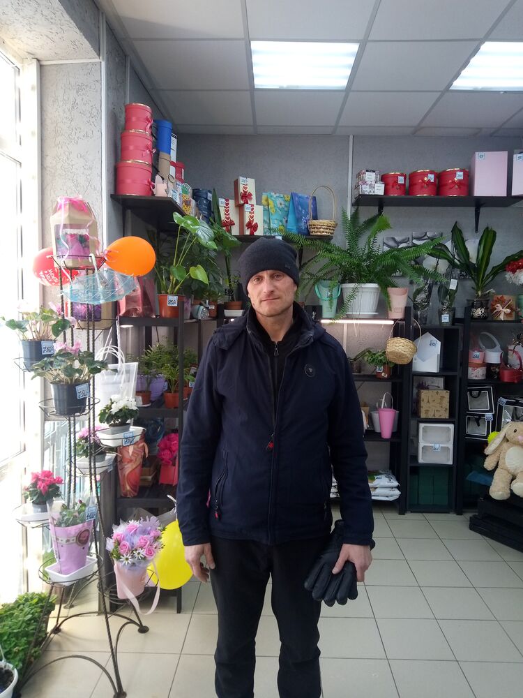  33275312  Cana, 44 ,     