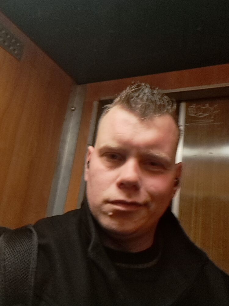  ,   Aividzams Jr, 35 ,   ,   