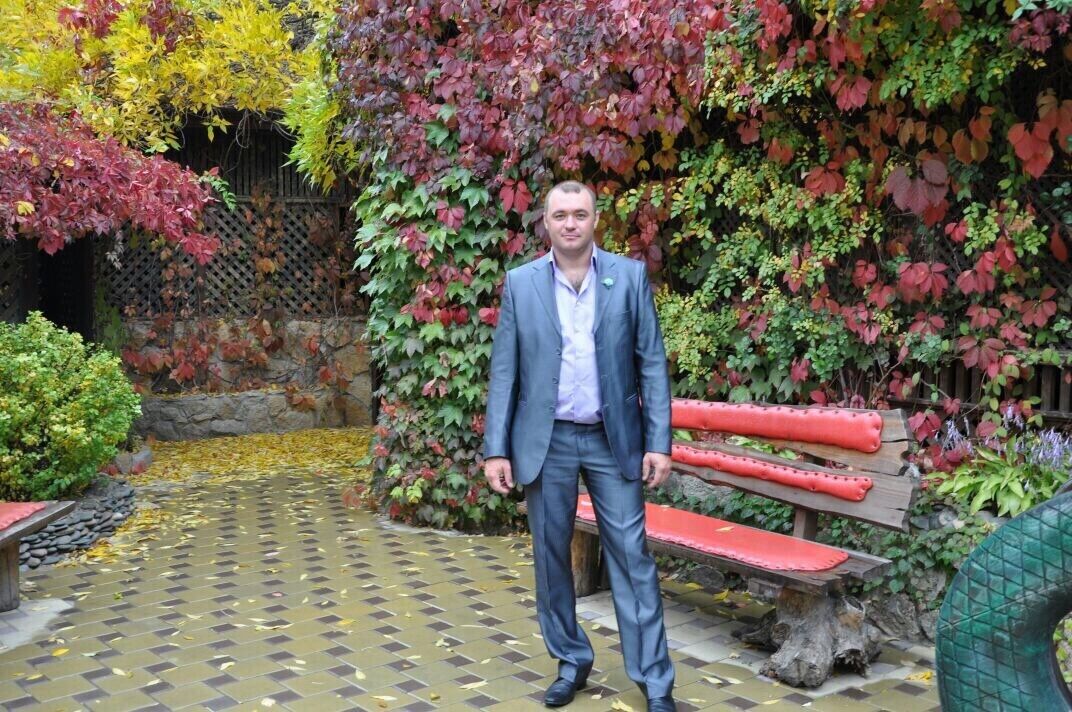  54373192  Sergey, 41 ,    