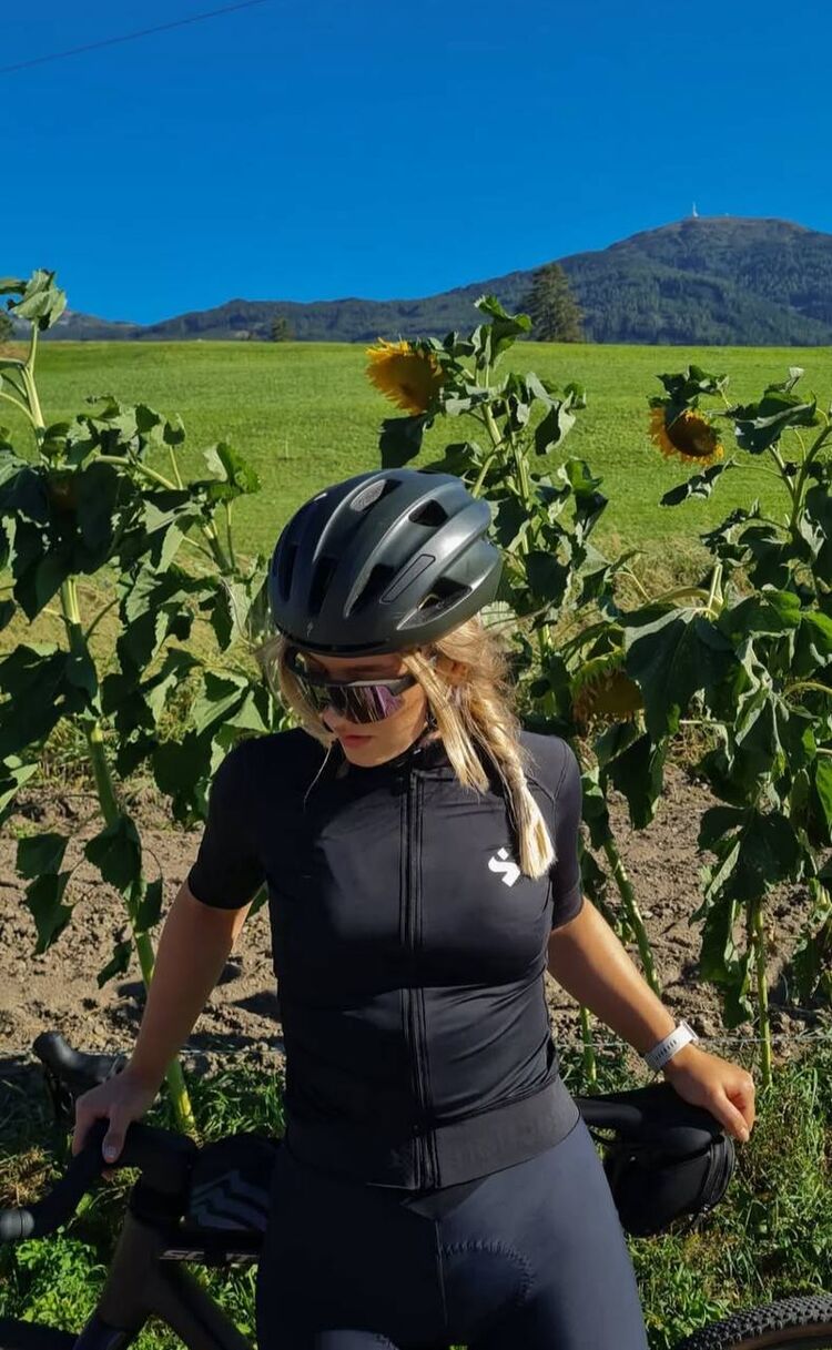  54083682  , 29 ,    Koeln