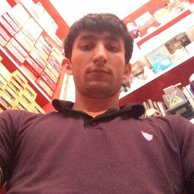  ,   Zarux, 31 ,  