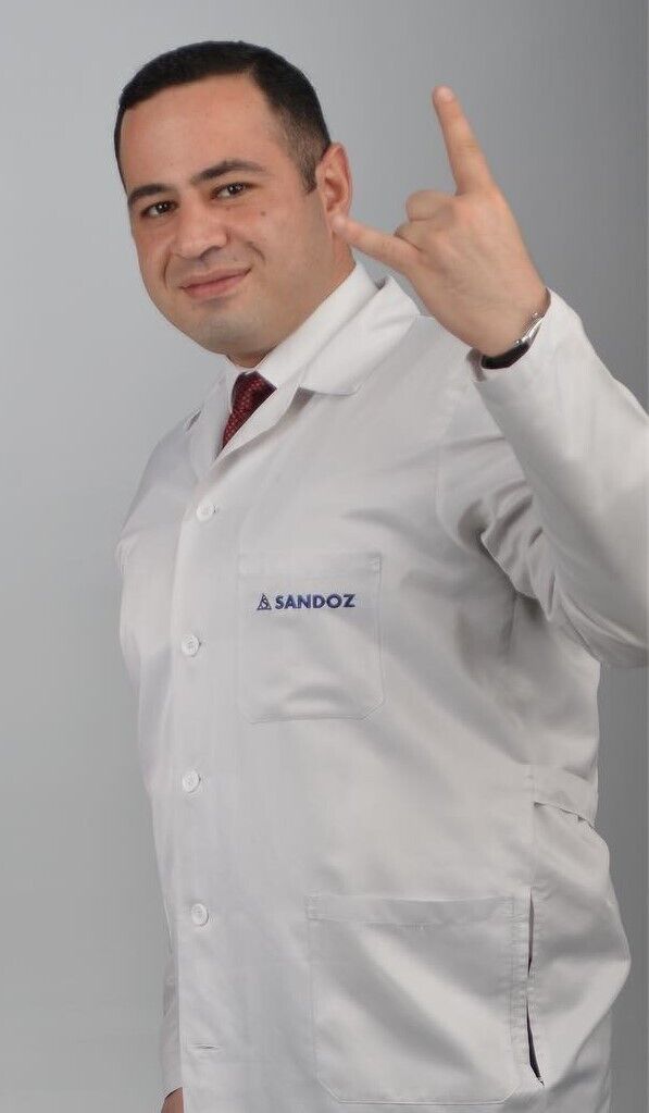  44480582  Renato, 55 ,    