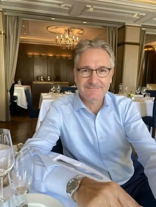  54617322  Henry, 55 ,    