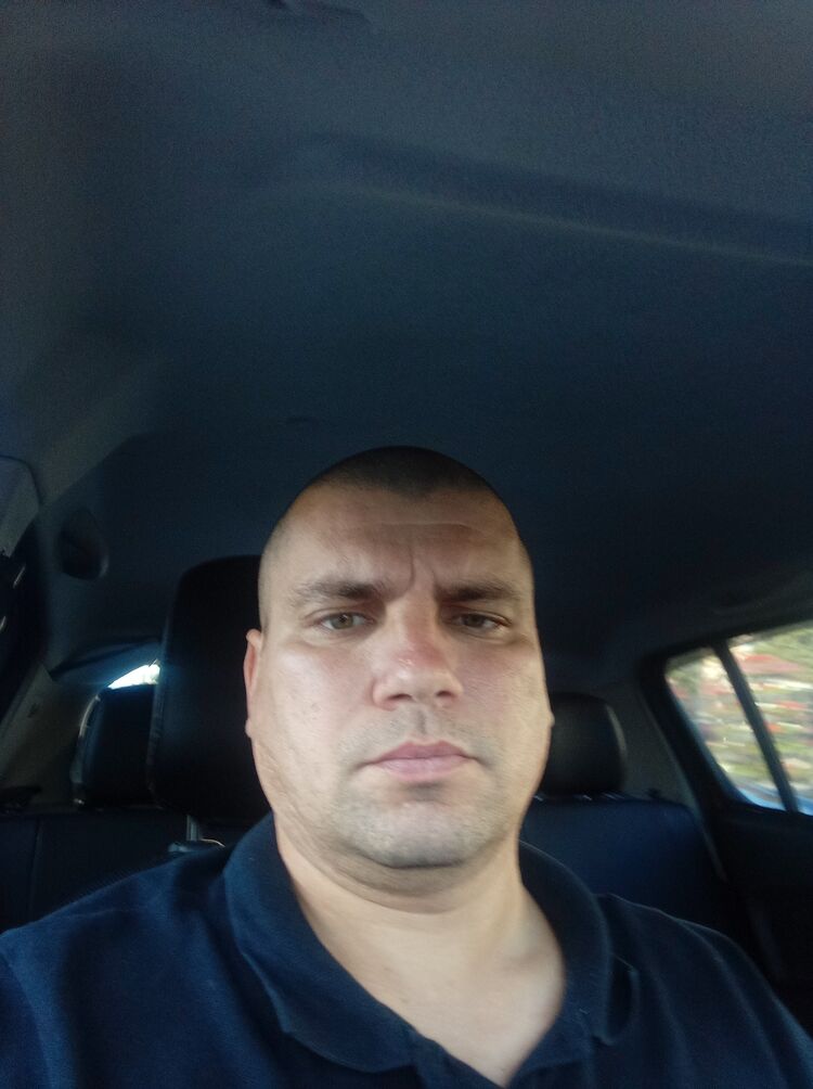  44059532  , 39 ,    