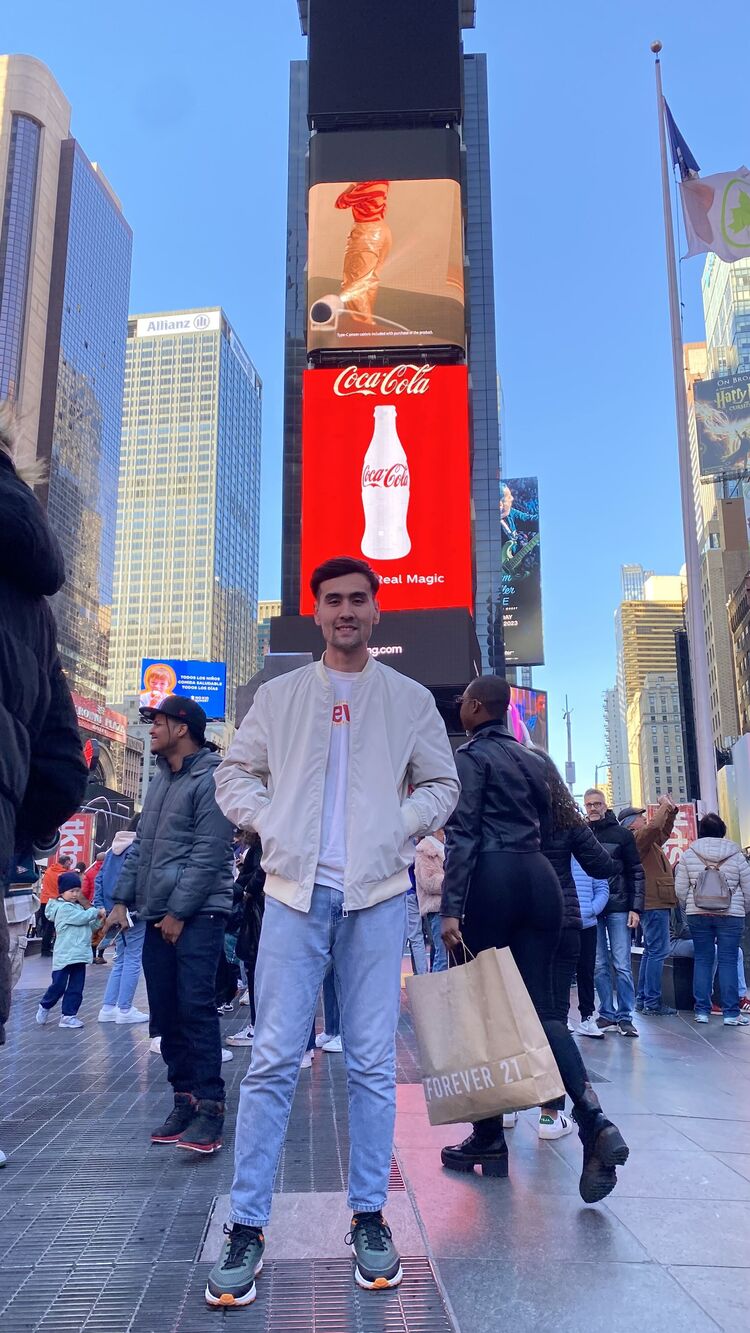  New York City,   Bek NYC, 27 ,   ,   , c 