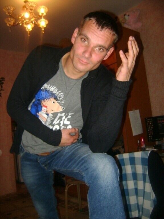  12440812  Ivan, 36 ,    