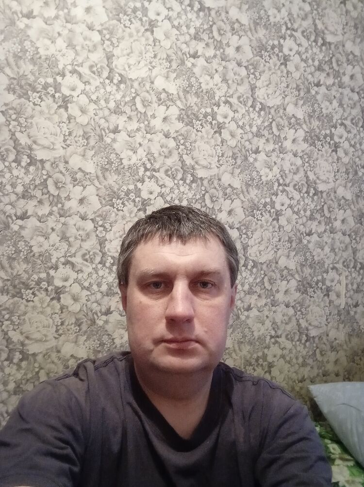  ,   RUSLAN, 44 ,   ,   , c , 