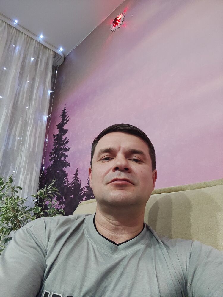  32366622  , 39 ,    