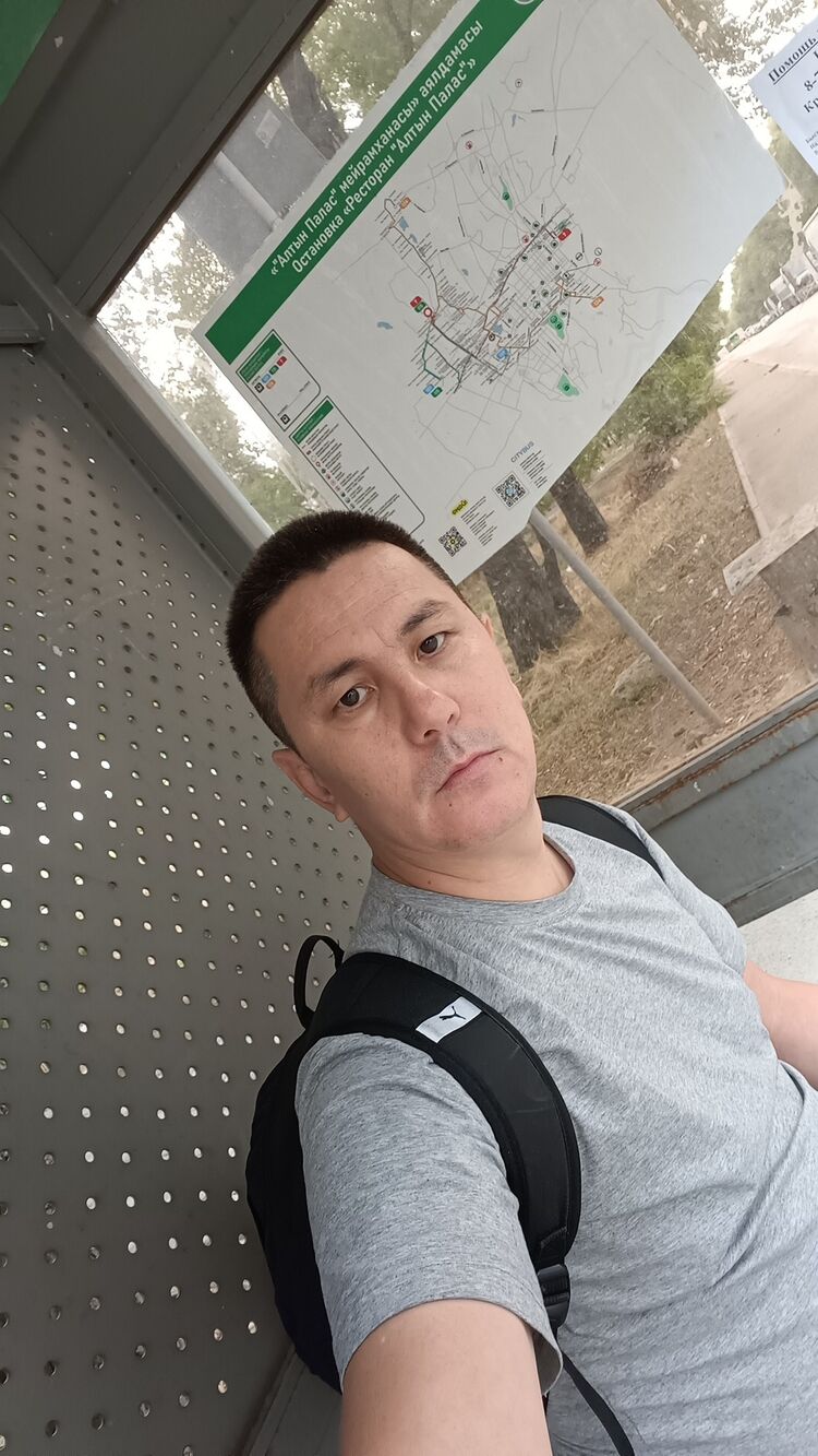  46137502  , 39 ,    