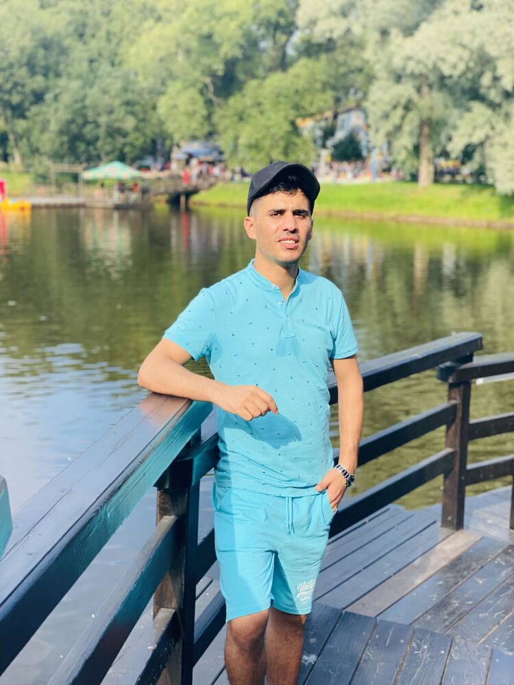  -,   , 25 ,   ,   