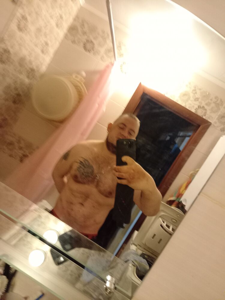  ,   Alekfor, 40 ,   ,   , c , 