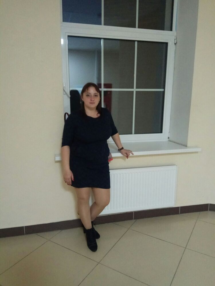  ,   Leila, 37 ,   ,   , c 