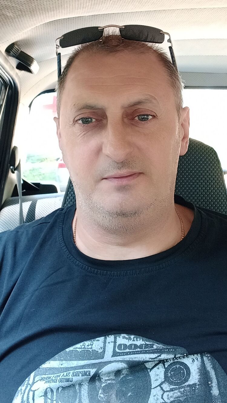  37988972  ϸ, 53 ,    