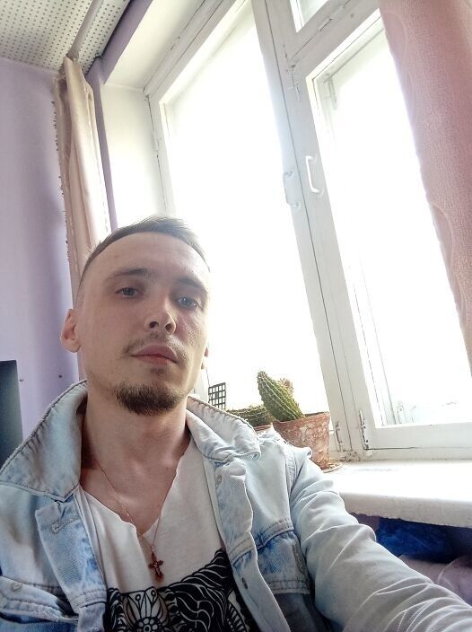  42657172  , 34 ,    