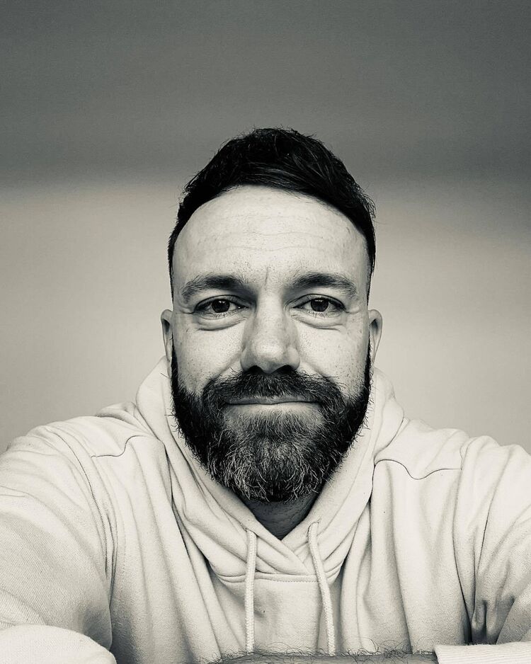  47988222  , 38 ,    -