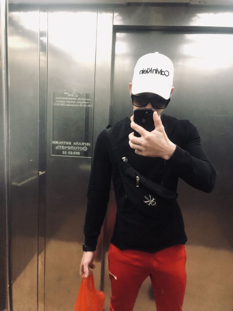  Novy,   , 22 ,   ,   