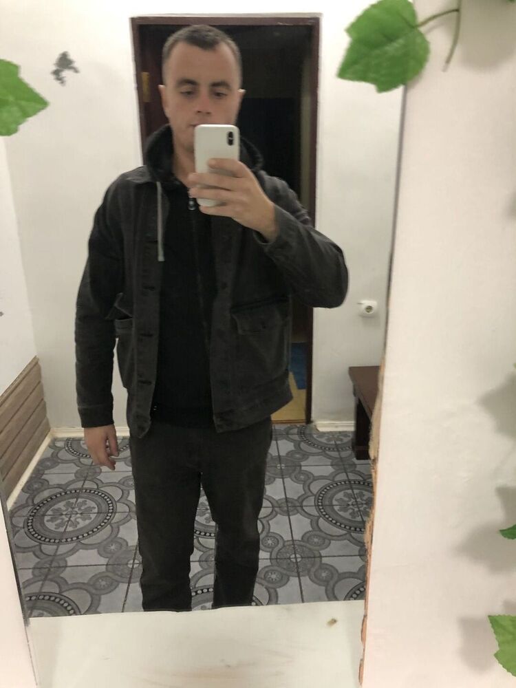  38395722  , 31 ,    