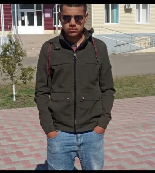  --,   Aleksei, 20 ,   ,   