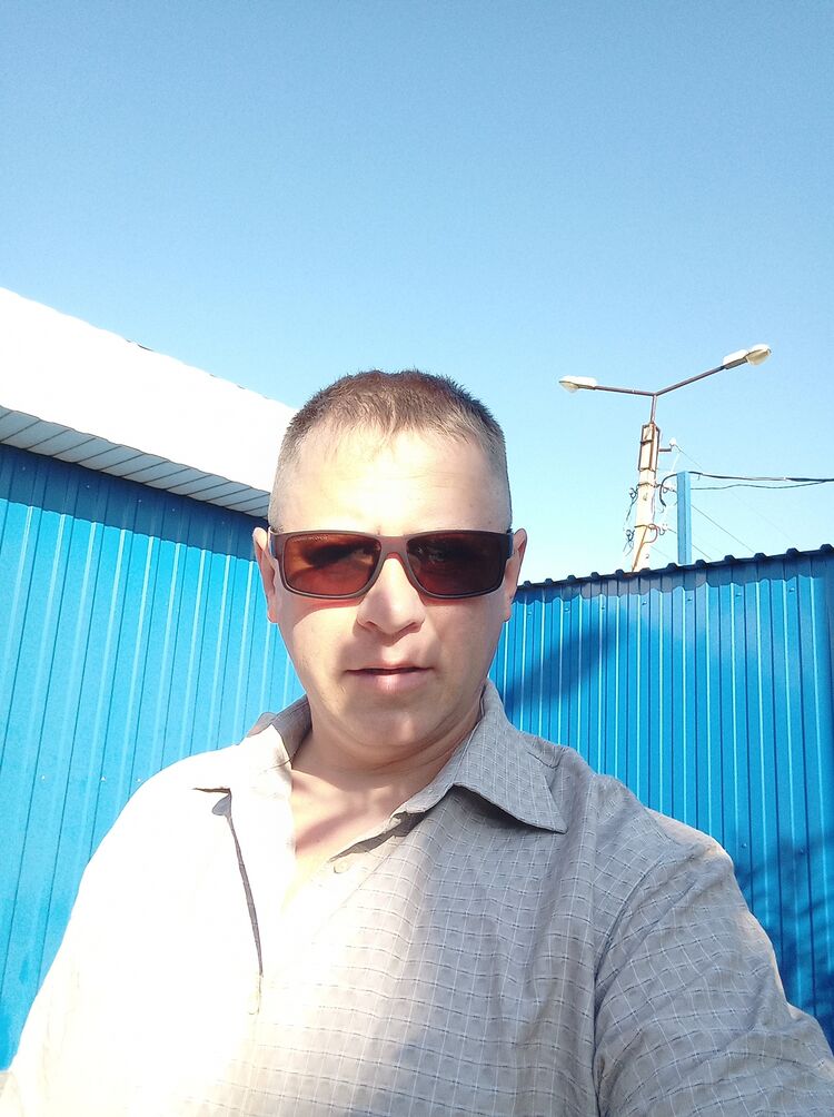  25520902  , 44 ,    