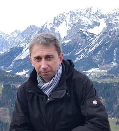  54207802  Dmitry, 56 ,    