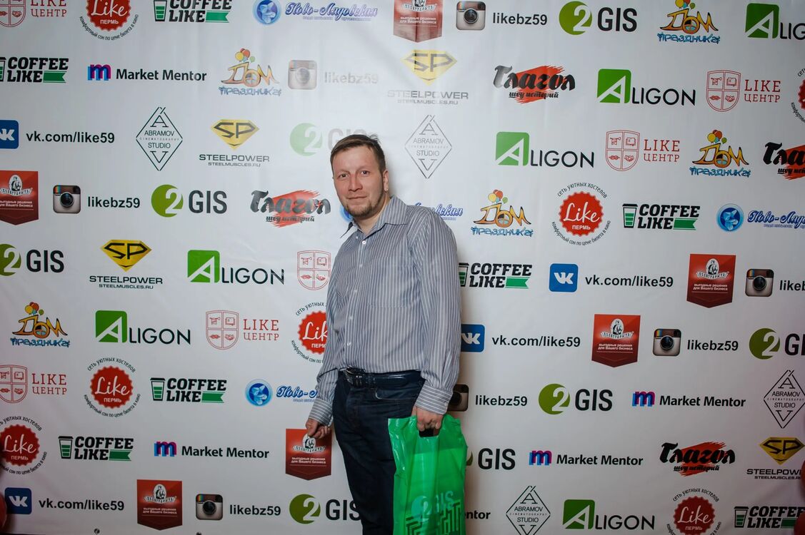  24920992  Stanislav, 40 ,    