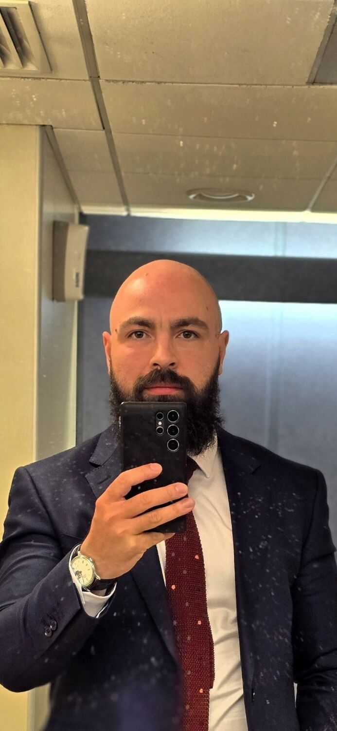  ,   AvidFlorist, 34 ,   ,   , c 